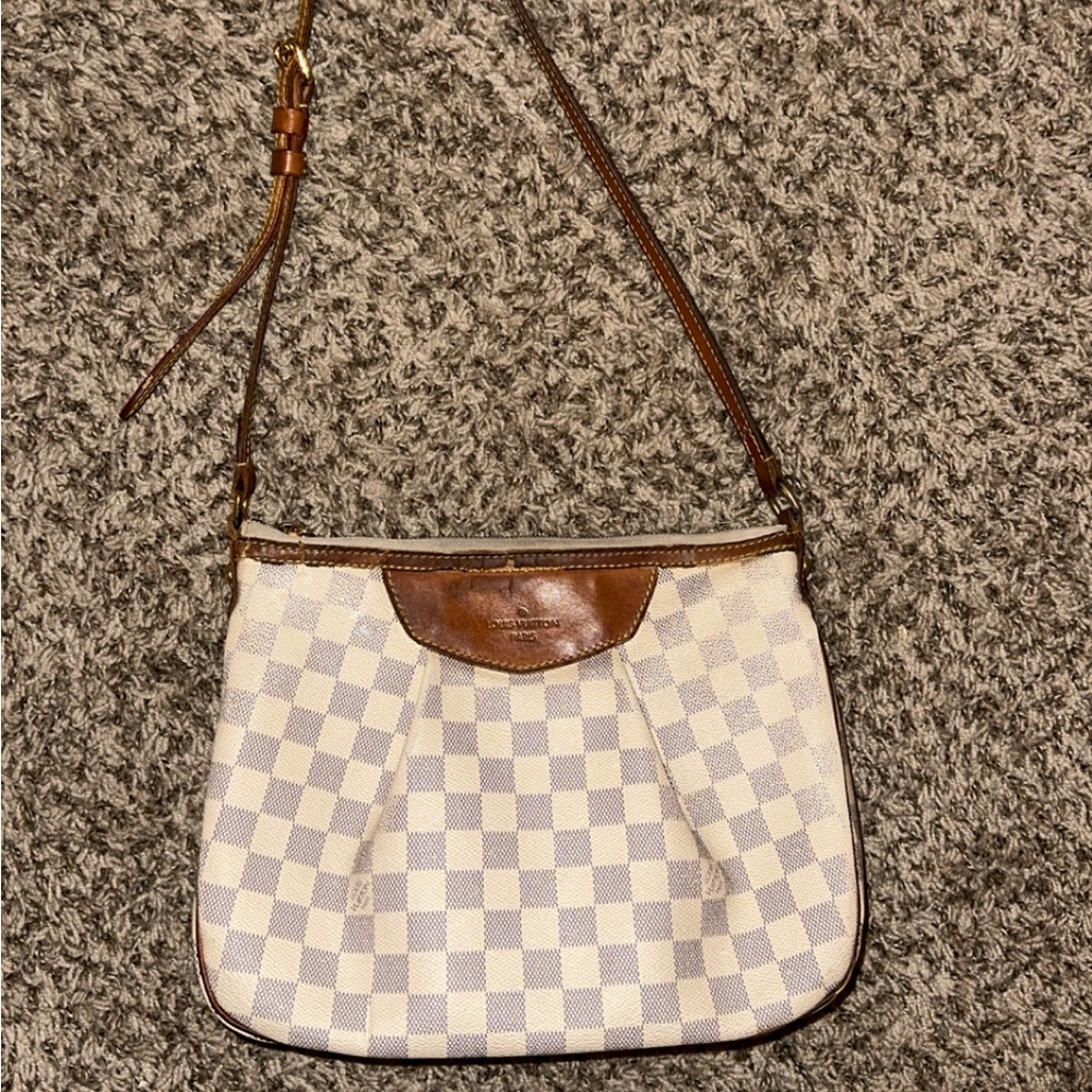 Louis Vuitton crossbody
